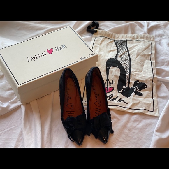 Lanvin x H&M Black Leather Pumps with Bow - Picture 2 of 9